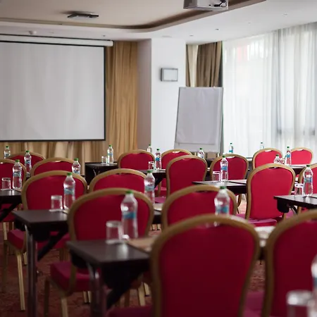 호텔 Leonardo Center 부쿠레슈티