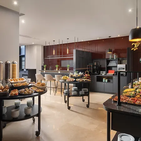 Leonardo Center 4* 부쿠레슈티