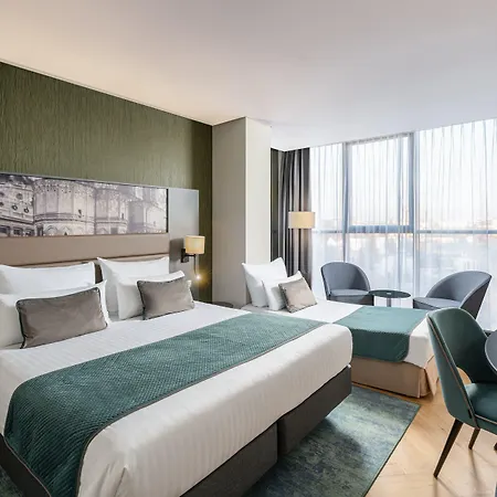 Leonardo Center 4* 부쿠레슈티