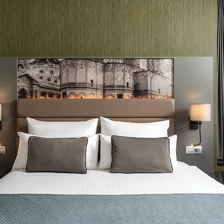 호텔 Leonardo Center 4*