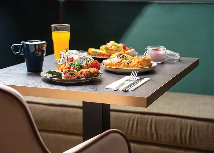 Leonardo Center 호텔