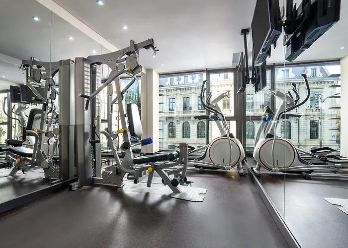 Leonardo Center 호텔