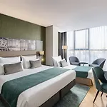 Leonardo Center 4* Бухарест