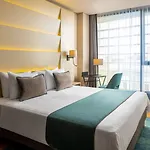 Hotel Leonardo Center