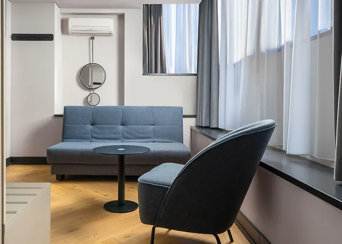 Ξενοδοχείο Leonardo Center