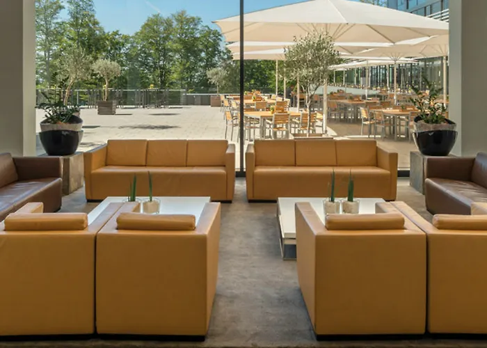 Leonardo Center ホテル