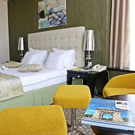 Golden Tulip Victoria Bucureşti