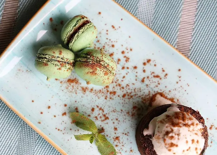 Leonardo Center 4* Bucharest