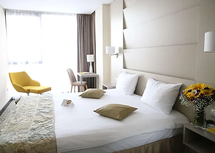 Leonardo Center 4* Bucharest