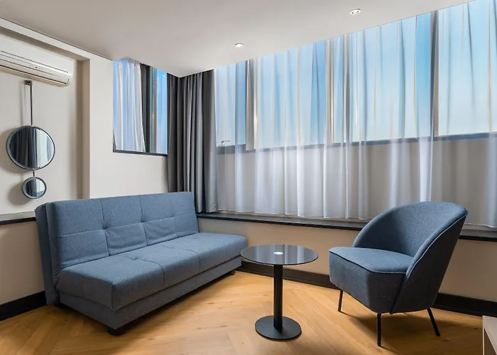 Leonardo Center 4* Bukurešť