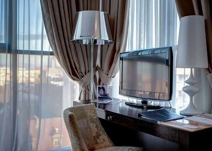 Hotel Leonardo Center